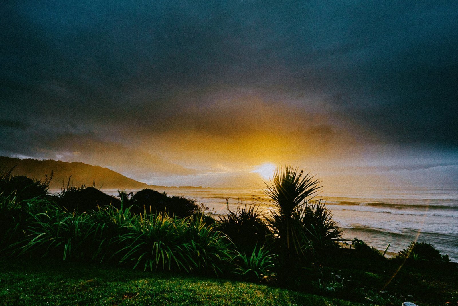 West Coast Sunset, West Coast, South Island, New Zealand — fine-art photograph by Ivo Dukić.